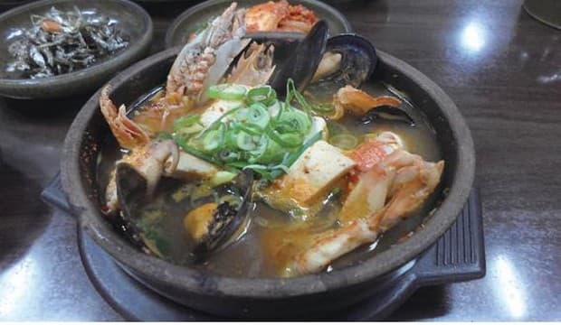 좀녀마을뚝배기 - 이미지 1