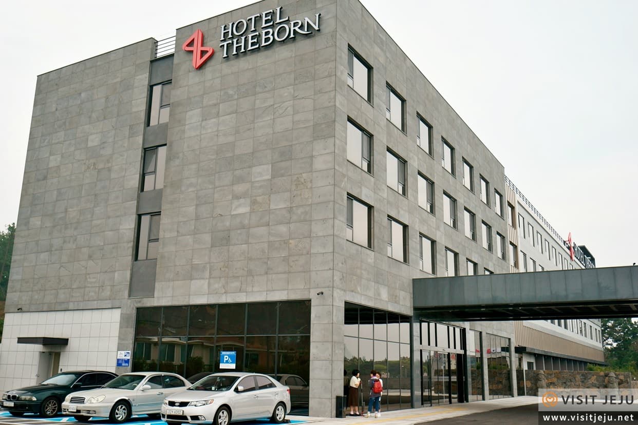 더본 호텔 - 이미지 1