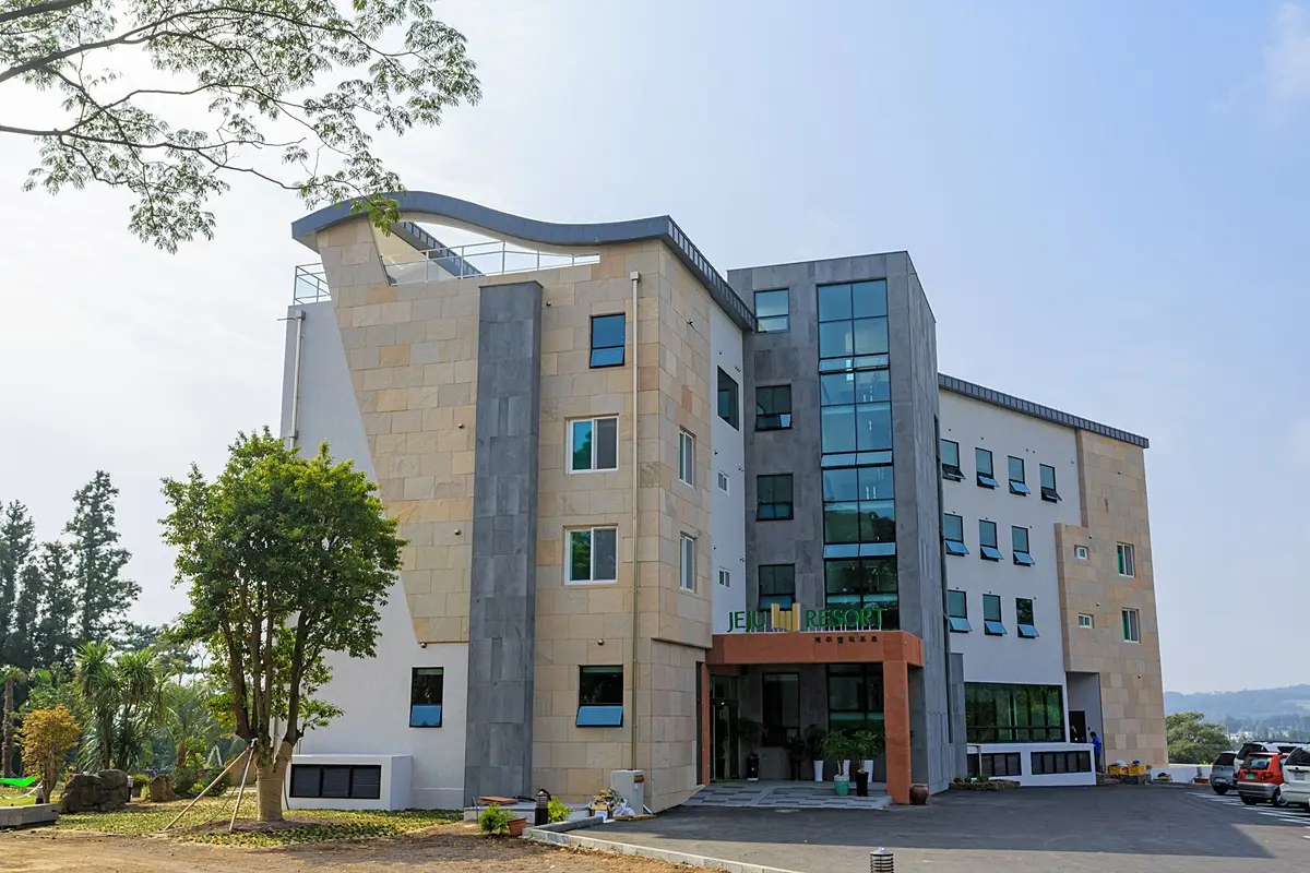제주엠리조트 - 이미지 1