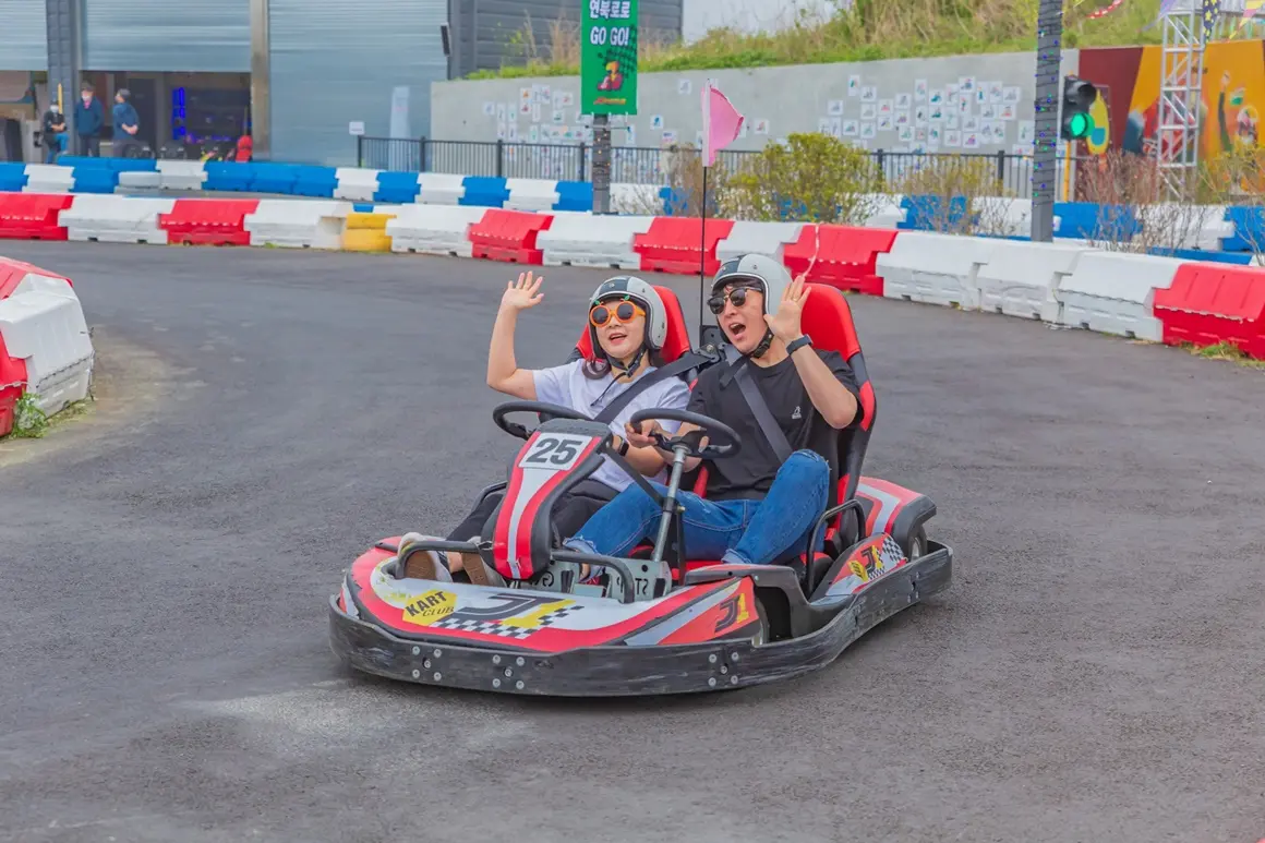 제이원카트클럽 - 이미지 1