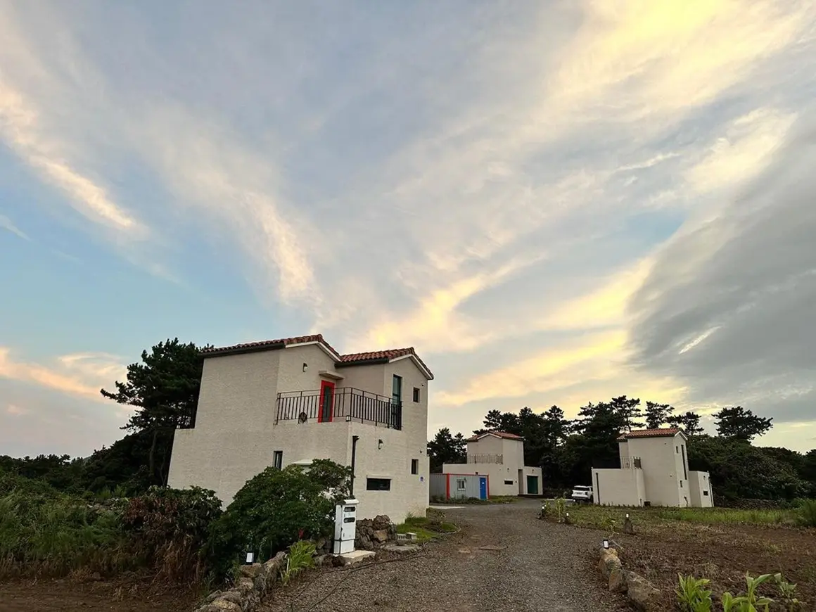 제주더힐링하우스 - 이미지 1