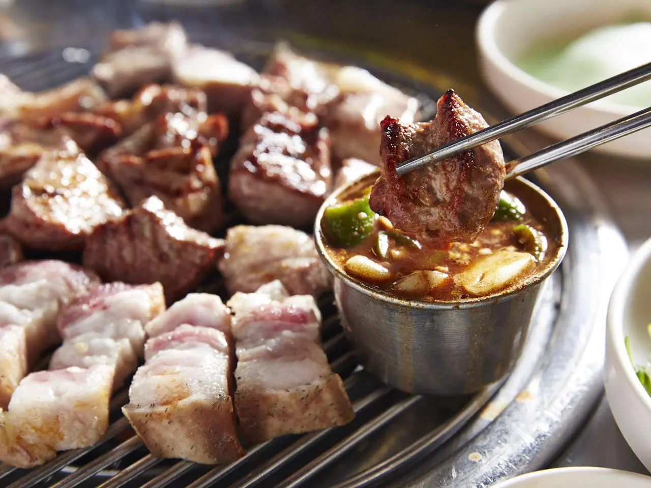 돈사돈 - 이미지 1